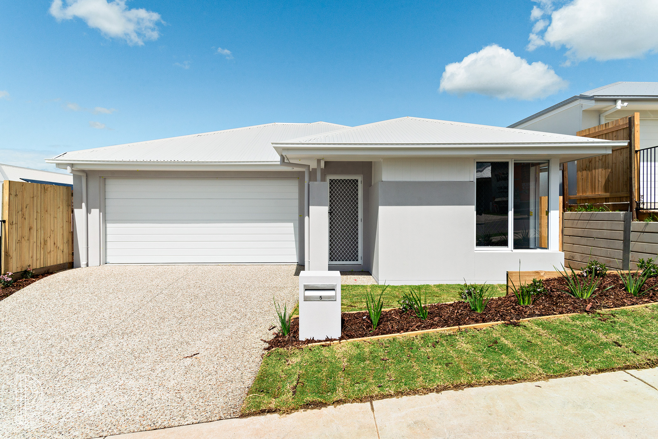 5 Abbey Way Warner